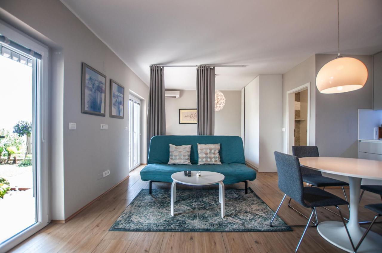 Sea View Apartments Debeli Rtic أنكاران المظهر الخارجي الصورة