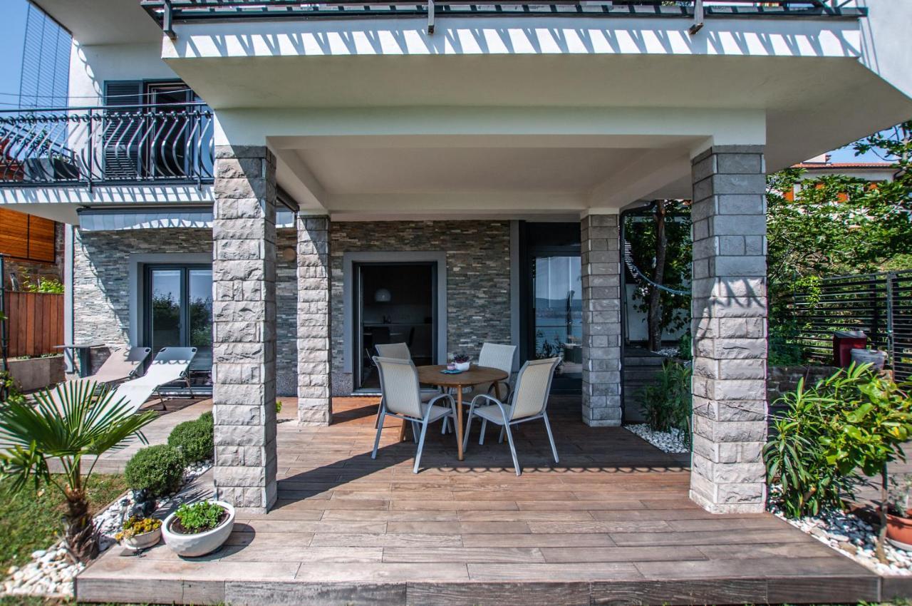 Sea View Apartments Debeli Rtic أنكاران المظهر الخارجي الصورة